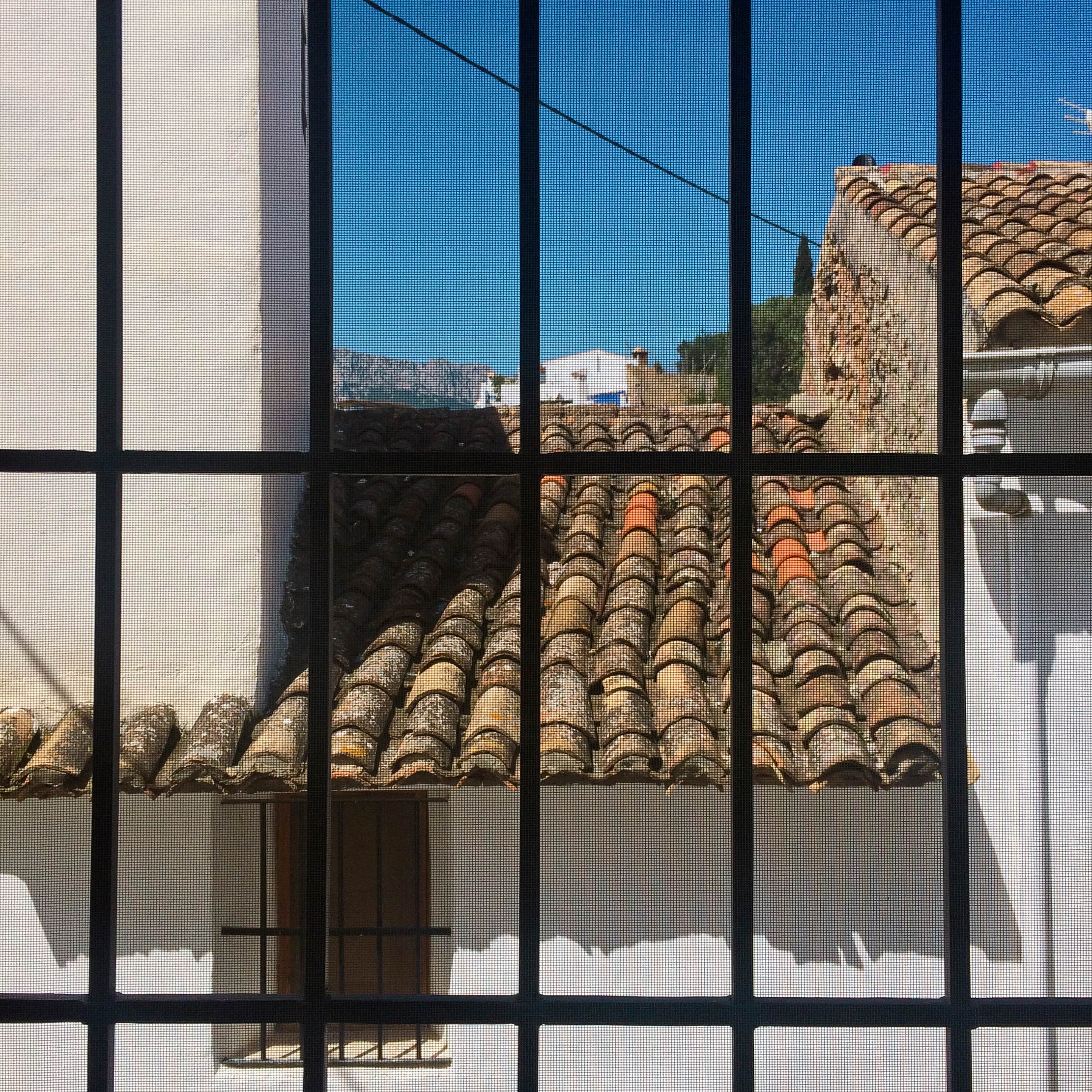 Uitzicht achter hor & tralies | Callosa d'en Sarria