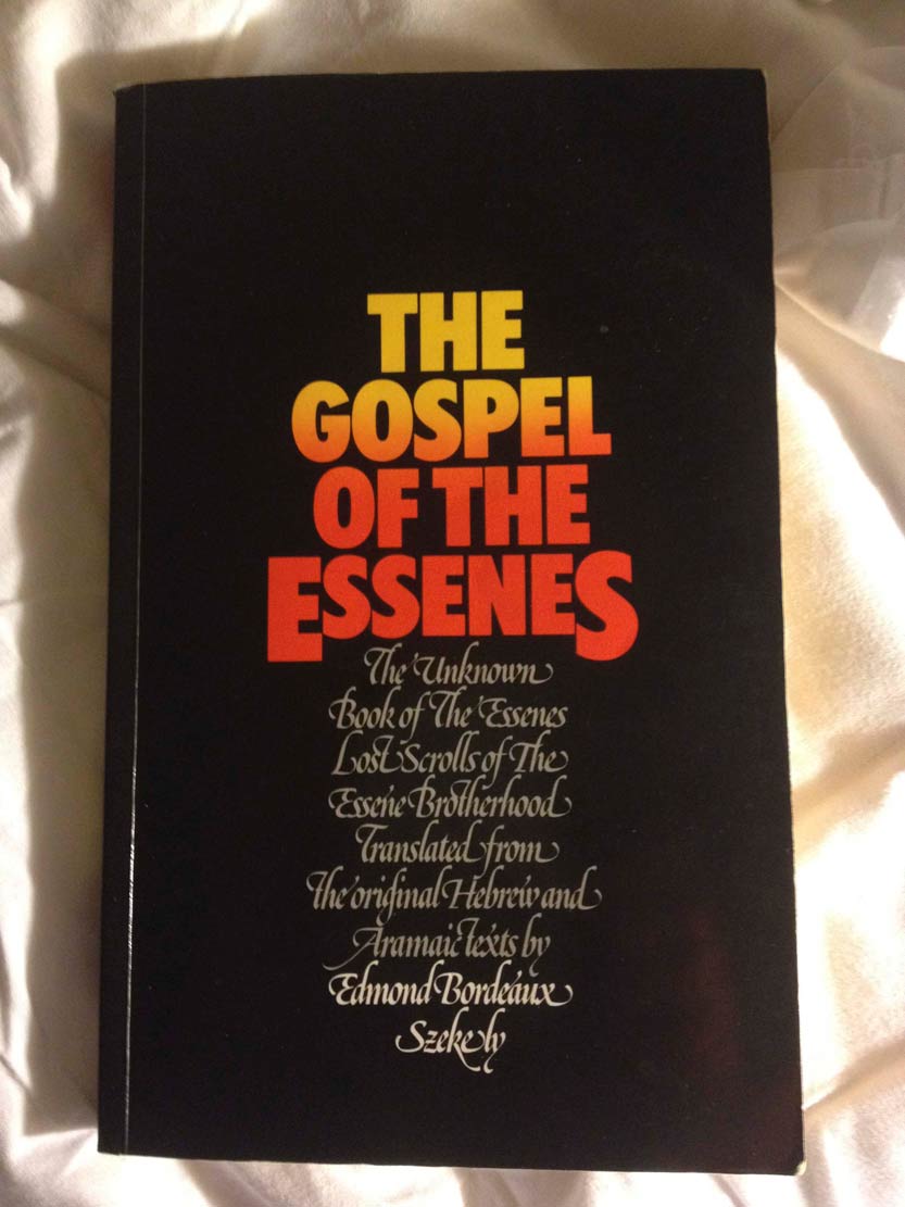 Gospel of the Essenes - The Sevenfold Peace<br>
Chalice Well Library, Glastonbury UK, 28 oktober 2015